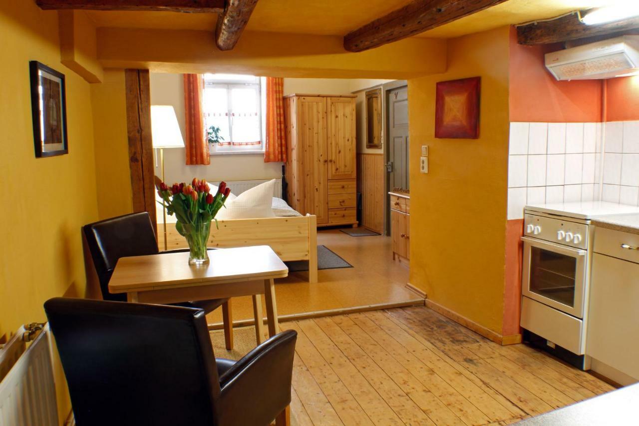Ferienwohnung Im Damm Кведлинбург Екстериор снимка
